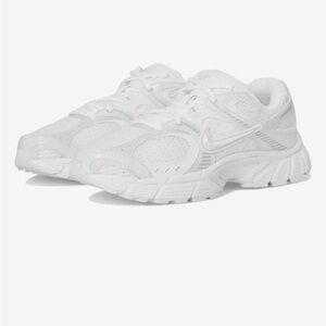 Nike V5 RNR "White/Black/Metallic Silver" Women's Shoe